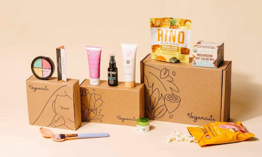 Custom cosmetic packaging boxes displaying skincare and beauty products